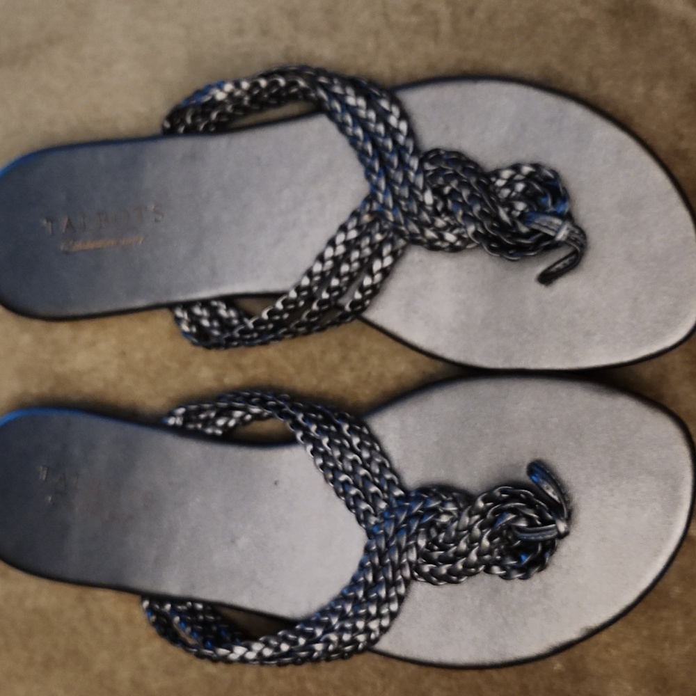Women’s Talbots Sandals  Shimmer Metallic Size 9.5 Shoes